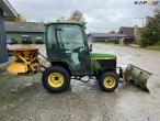 John Deere 4100 tractor with winter equipment 4