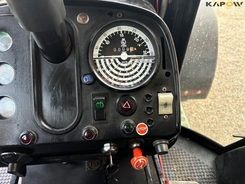 John Deere 4240S tractor 50