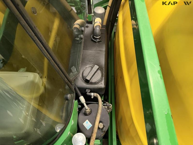 John Deere 5430i self-propelled sprayer 61