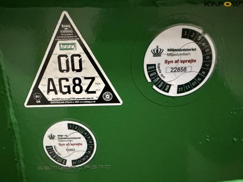 John Deere 5430i self-propelled sprayer 79