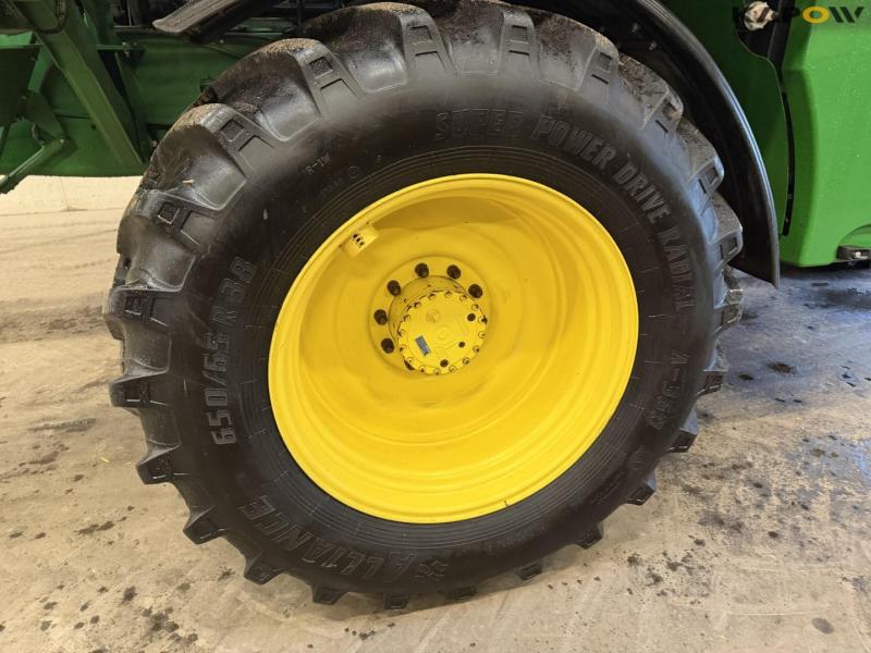 John Deere 5430i self-propelled sprayer 81