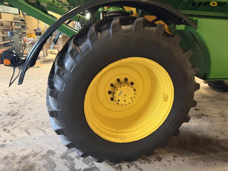 John Deere 5430i self-propelled sprayer 88