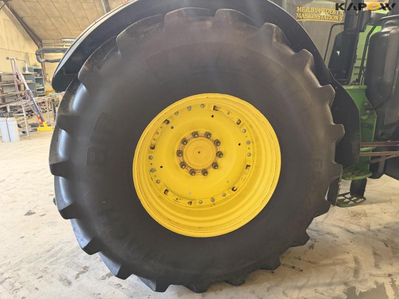 John Deere 6195R tractor 66