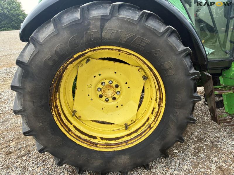John Deere 6320 M tractor with front loader 20