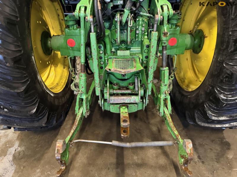 John Deere 6600 tractor 27