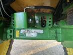 John Deere 732 field sprayer 42