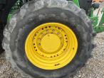John Deere 7720 tractor 16