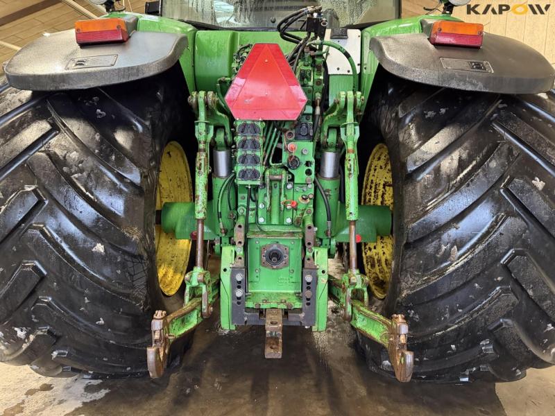 John Deere 7730 tractor 26