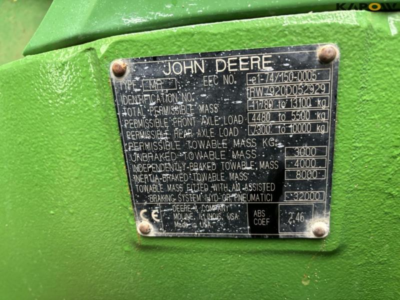 John Deere 7920 tractor 88