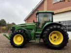 John Deere 7920 tractor 8