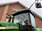 John Deere 7920 tractor 27