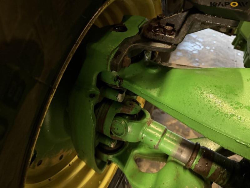 John Deere 8345R tractor 17