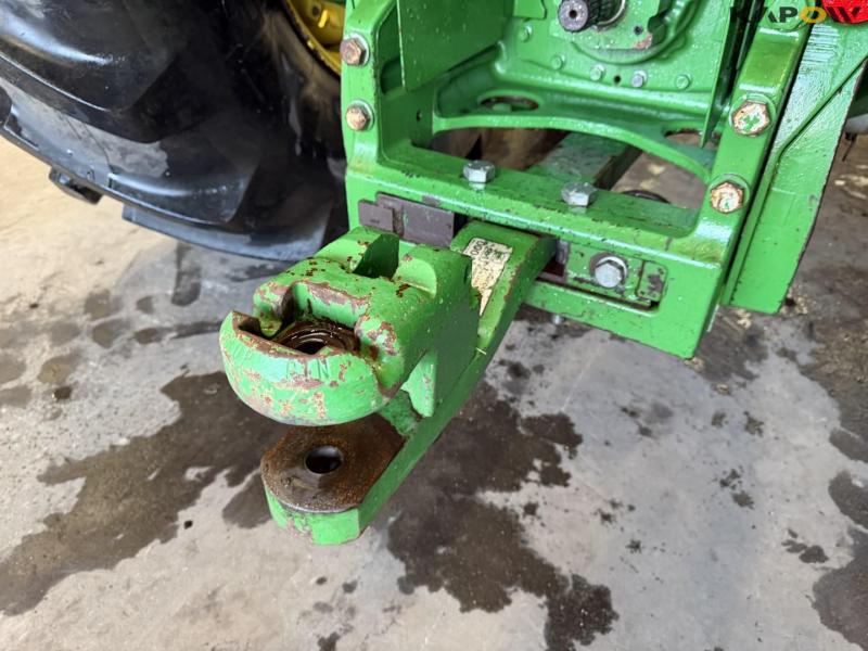 John Deere 8345R tractor 41