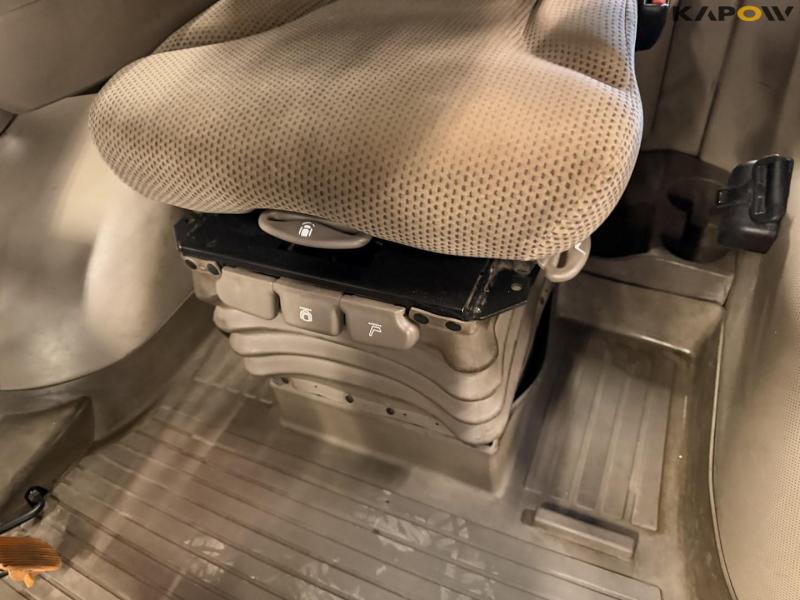 John Deere 8360R tractor 51