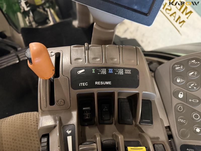 John Deere 8360R tractor 55