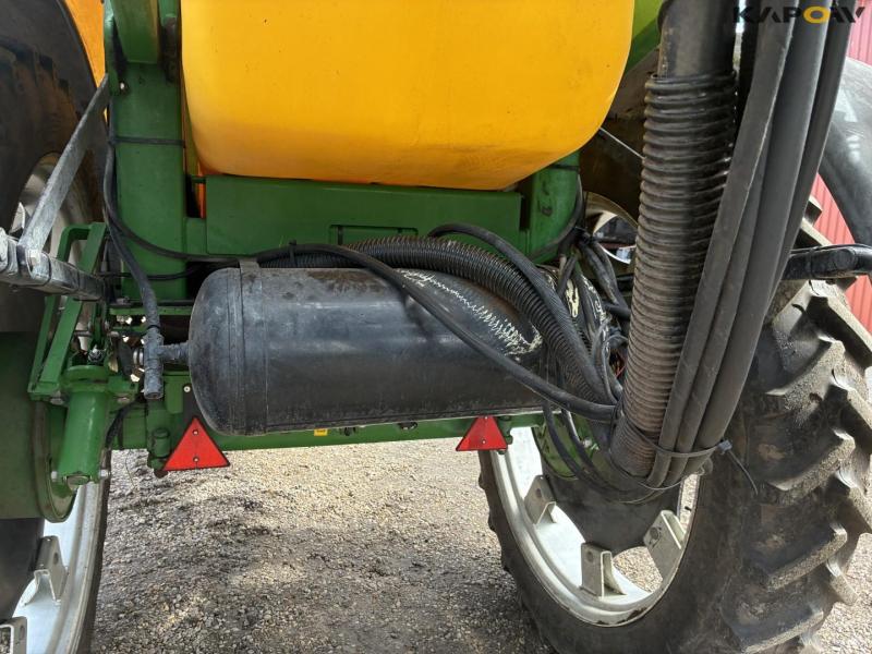 John Deere 840I sprayer 24