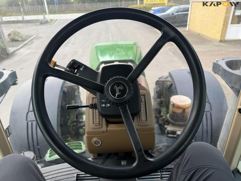 John Deere 8530 tractor 54