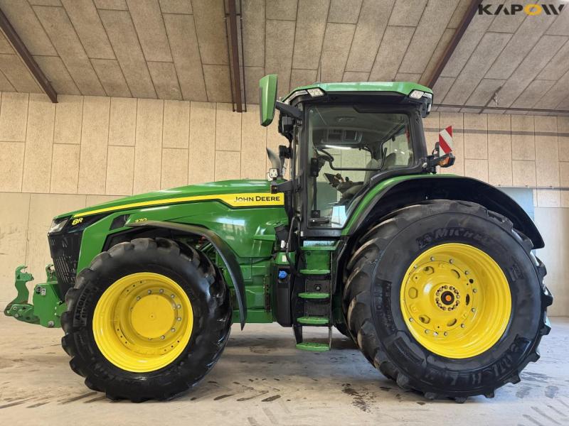 John Deere 8R 370 tractor 7