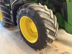 John Deere 8R 370 tractor 83