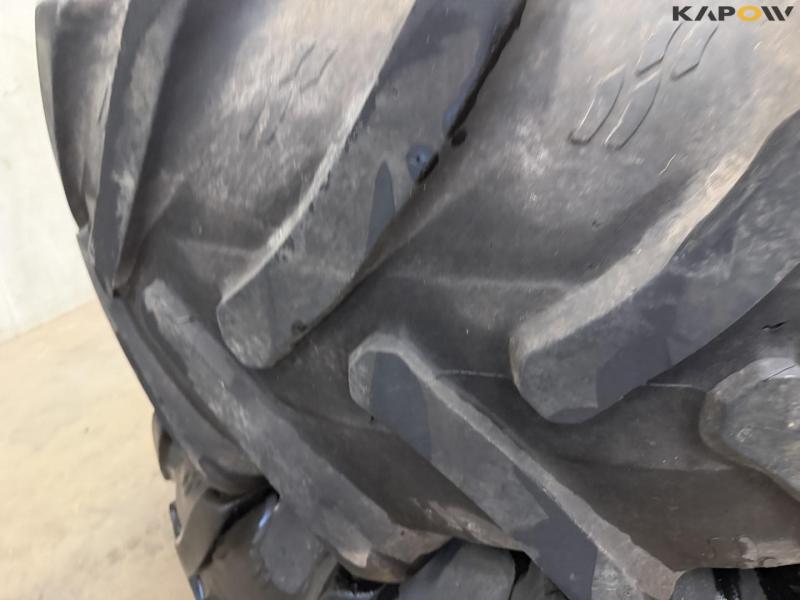 John Deere alliance 650/85-R38 twin wheels 14