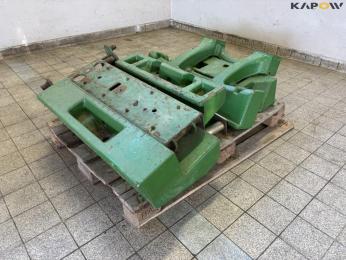 John Deere basic weight blocks and... 