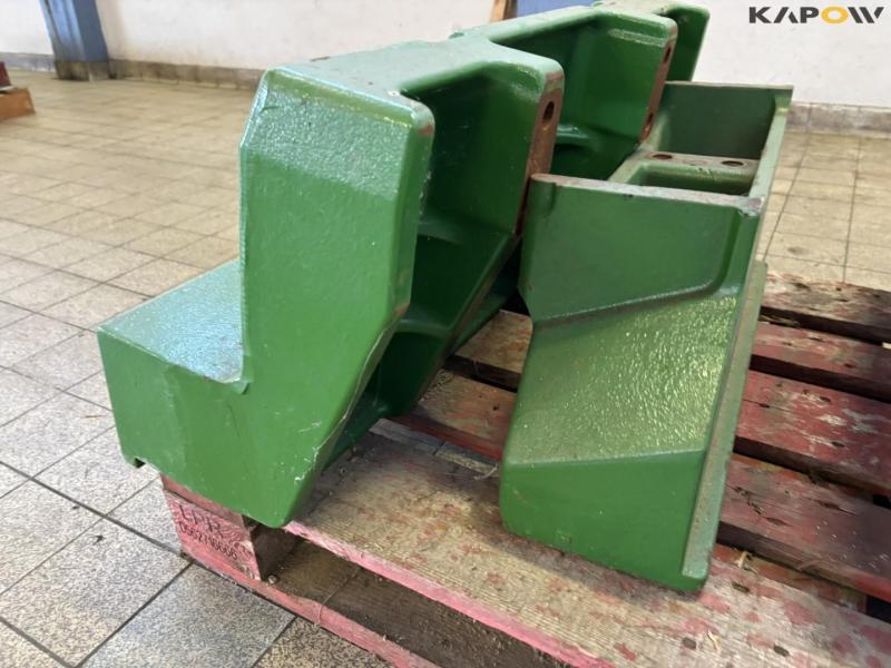 John Deere basic weight blocks 8