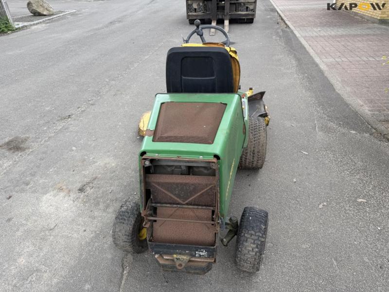John Deere F725 lawn mower 6