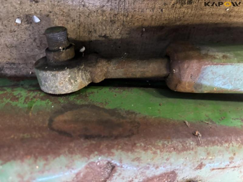 John Deere hitch towing bracket 20