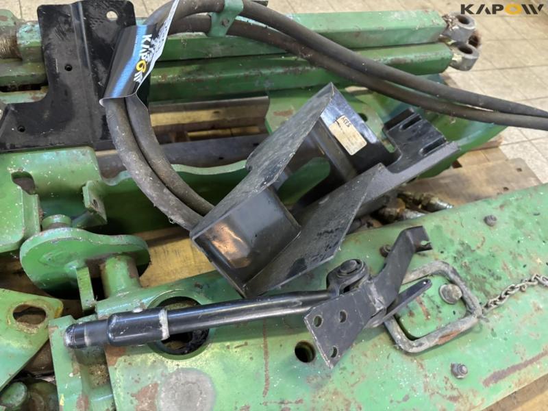John Deere hitch towing bracket 21
