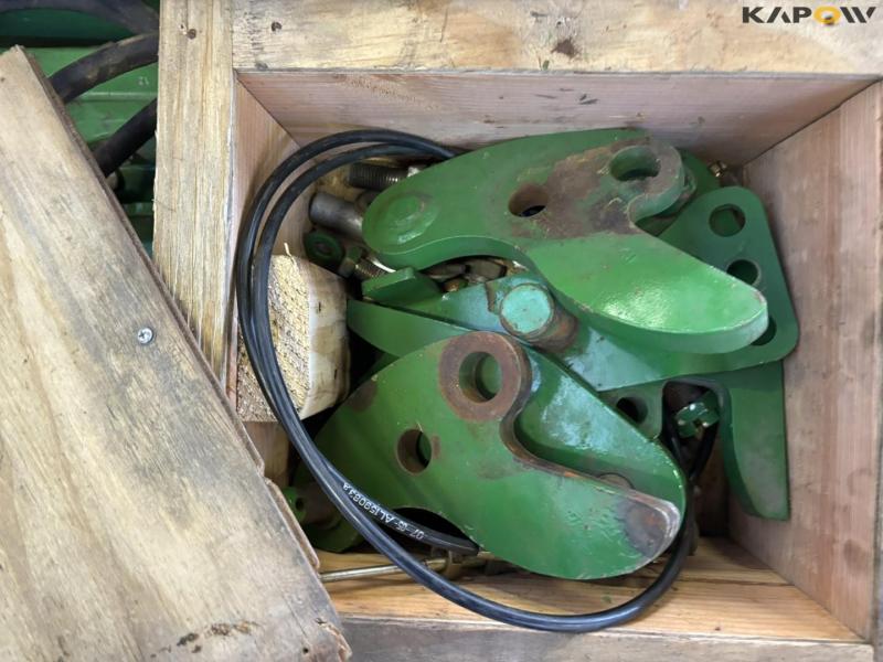 John Deere hitch towing bracket 28