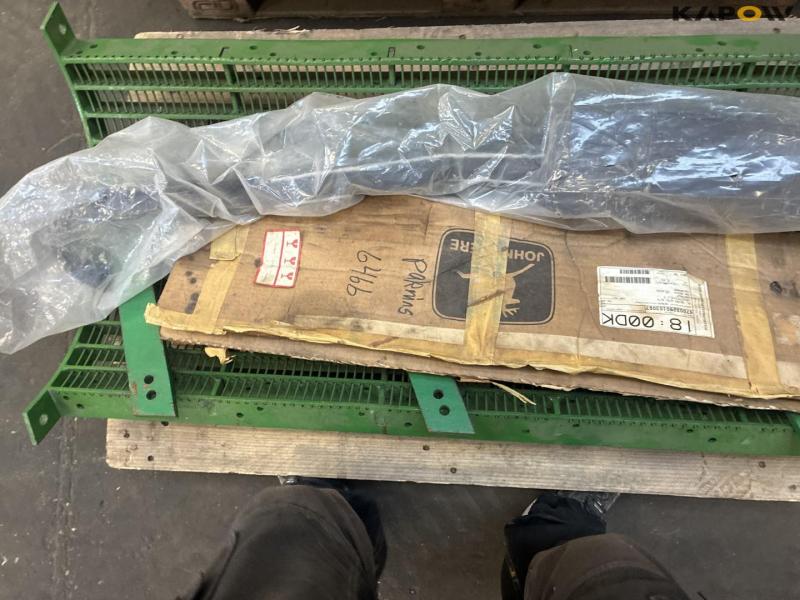 John Deere combine harvester parts 9