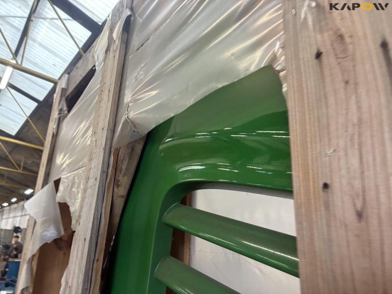 John Deere side shield 16