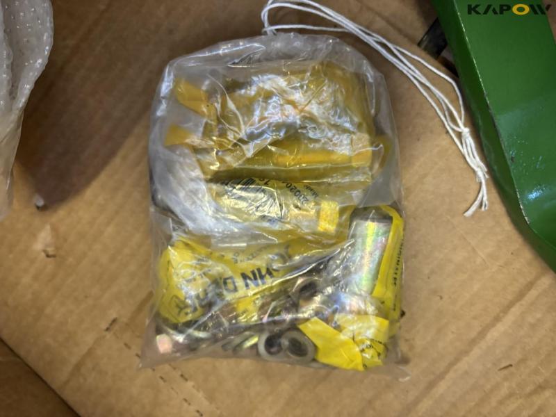 John Deere screen set 9