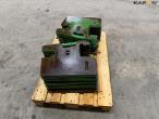 John Deere weight plates - 14 pcs. 50kg each 4