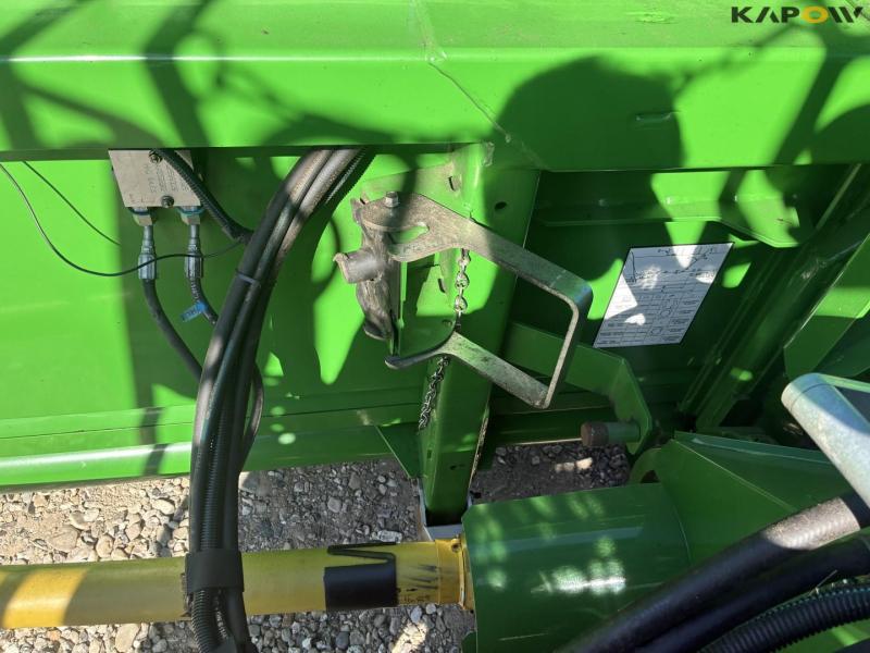 John Deere W660i combine harvester 7