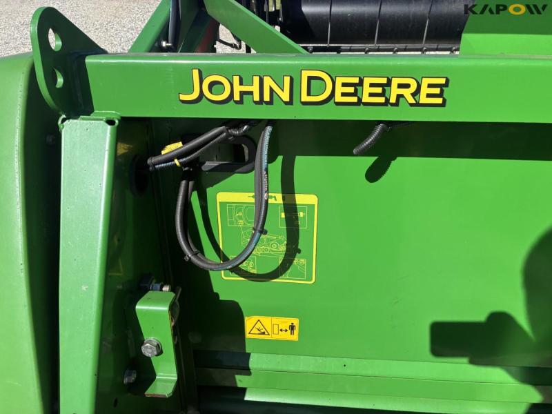 John Deere W660i combine harvester 8