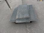 Soil sieve with loose sieves 11