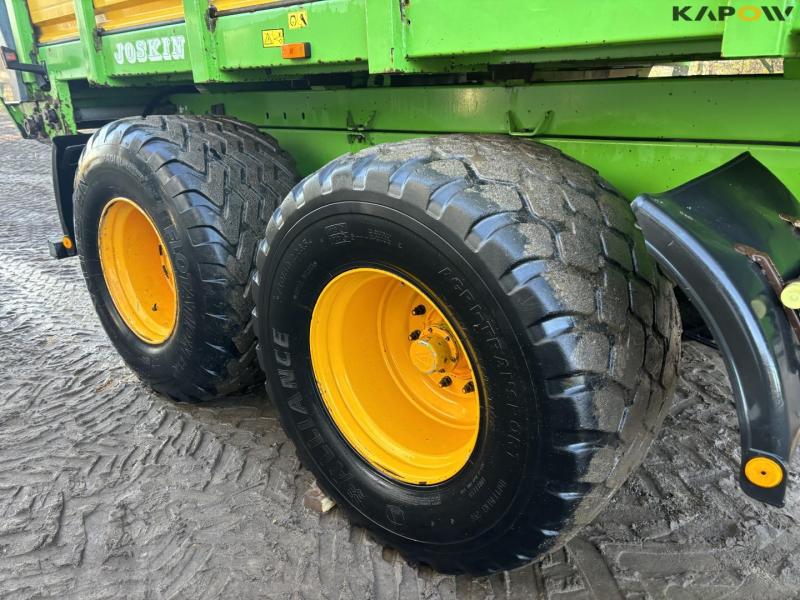 Joskin Silospace 20/40 unloading trailer 41