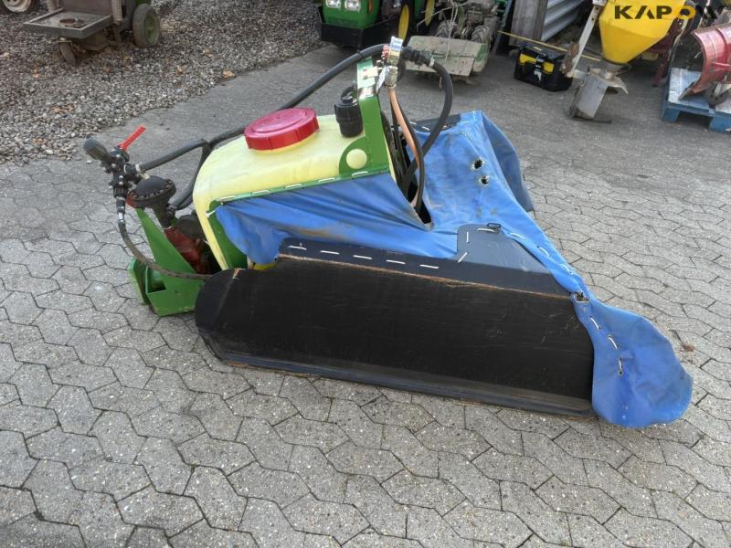 Christmas tree sprayer 8