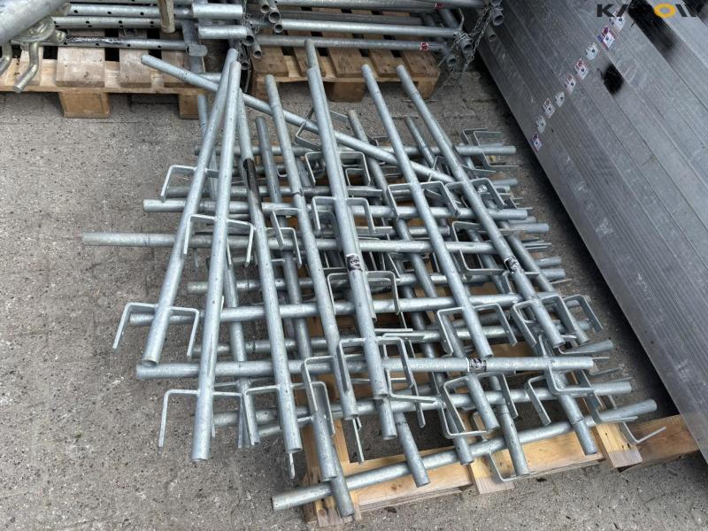 Jumbo trestle scaffolding 19