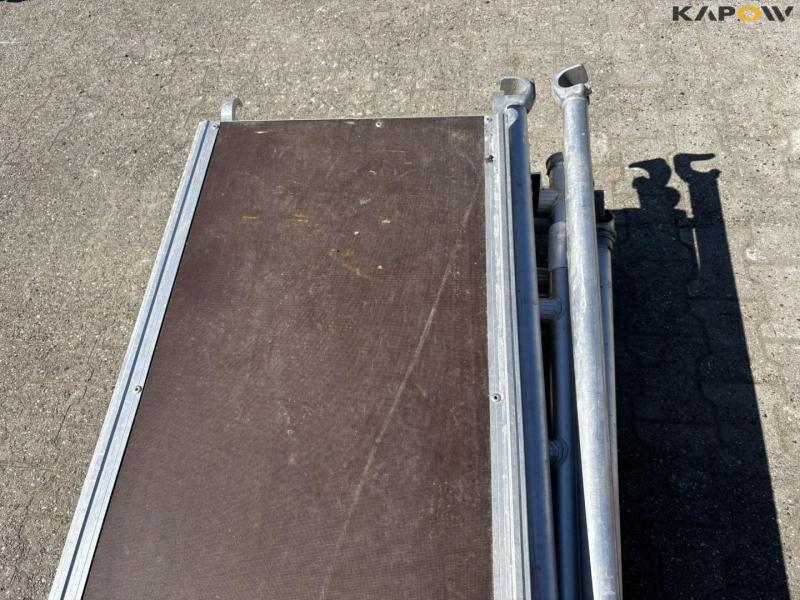 Jumbo mobile scaffolding 23