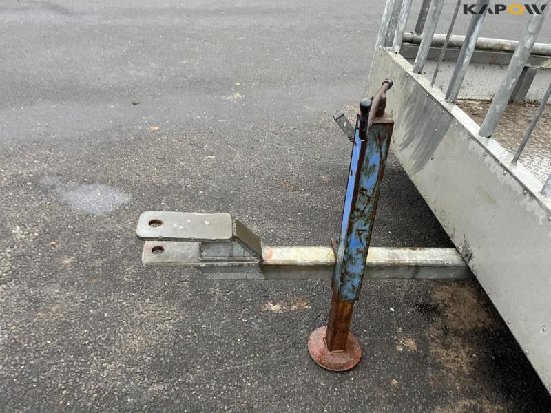 JYFA cattle trailer 12