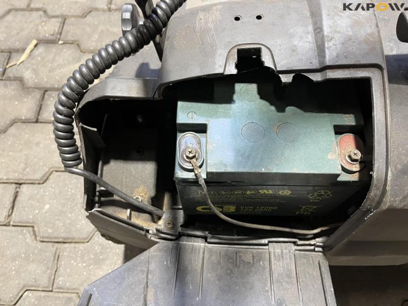 Kärcher KM 70/30 C sweeper 13