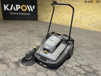 Kärcher KM 70/30 C sweeper