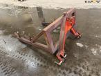 Cable spreader with A-frame 7