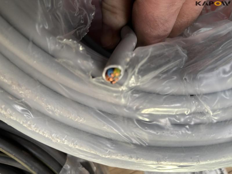 Cable drums with cable and wires 7