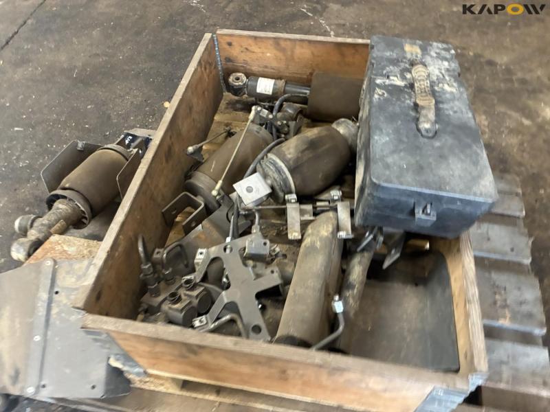 Cabin air suspension for Valtra S4 series 18