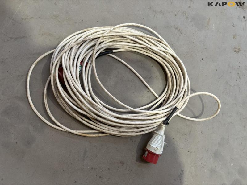 Cables 380/220 volts 8