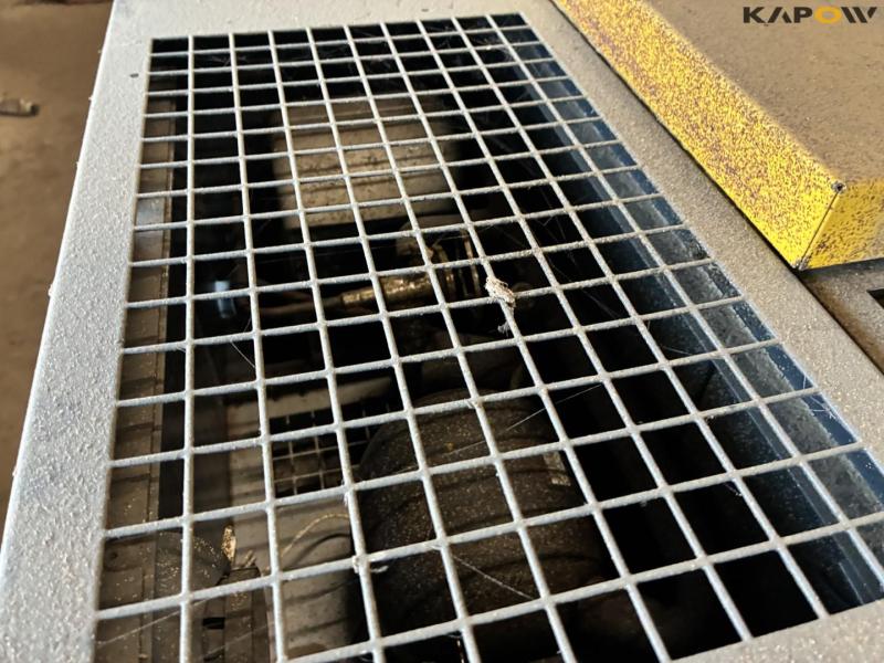 Kaeser SX4 screw compressor 22