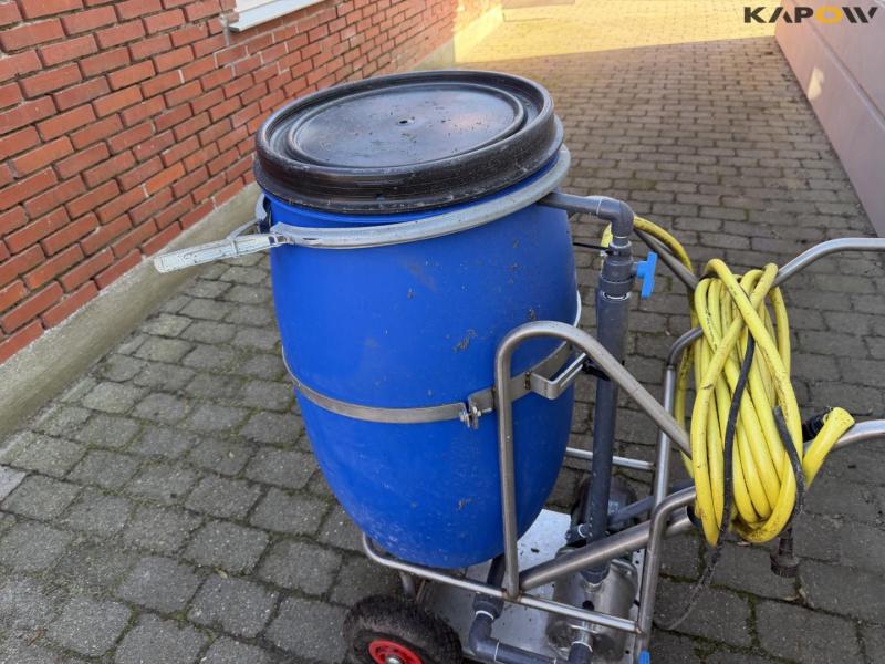 Lime spray truck 8